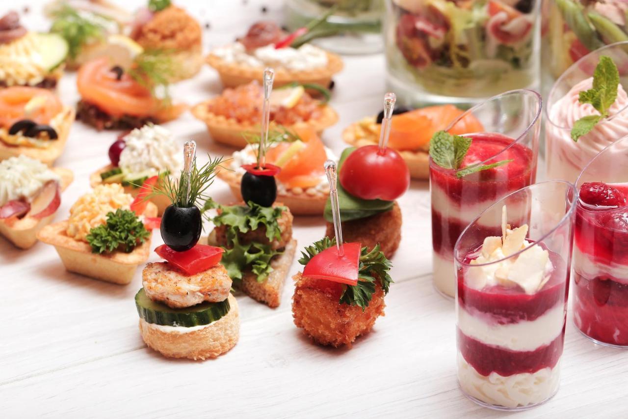 Hotel Elefantino Grey - Free Breakfast & Brunch Until 13-00 - Vicinissimi A Mirabilandia 밀라노마리티마 외부 사진