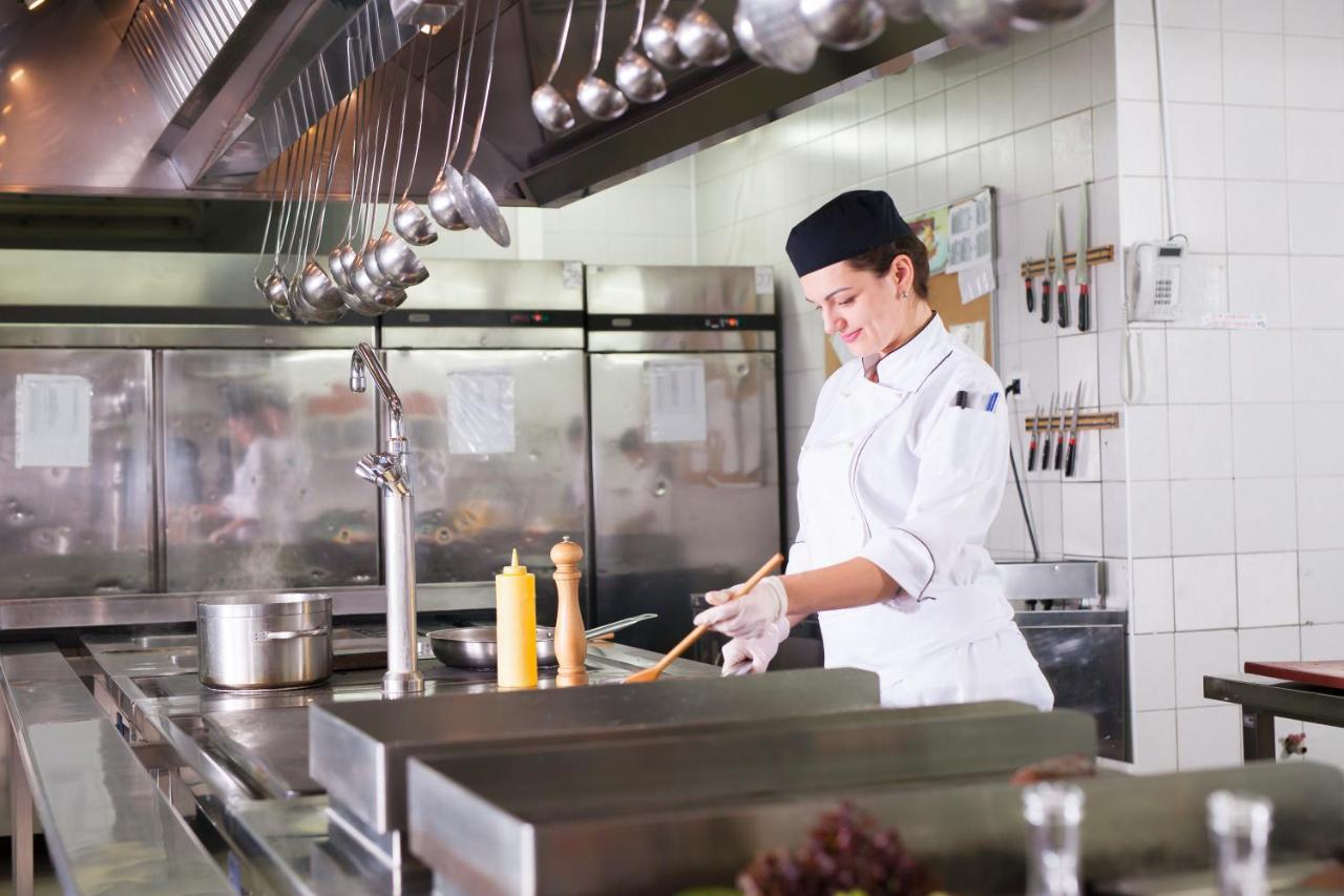 Hotel Elefantino Grey - Free Breakfast & Brunch Until 13-00 - Vicinissimi A Mirabilandia 밀라노마리티마 외부 사진